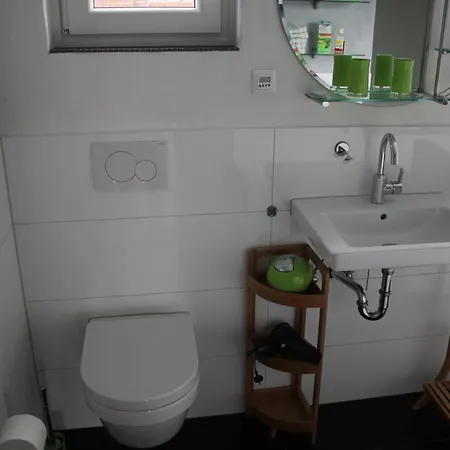 Doppelzimmer Im Gästehaus, ,wg-haus' Ruhige Lage, Nähe Schwimmin Gevelsberg